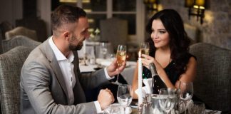 Why Dating Escorts Is Very Popular In Singapore For Businessmen Dating