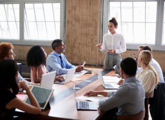 Study From HiBob HR Tech Disruptor Reveals 53% of UK Professional Women Believe They Are Paid Equally to Men Women Leadership