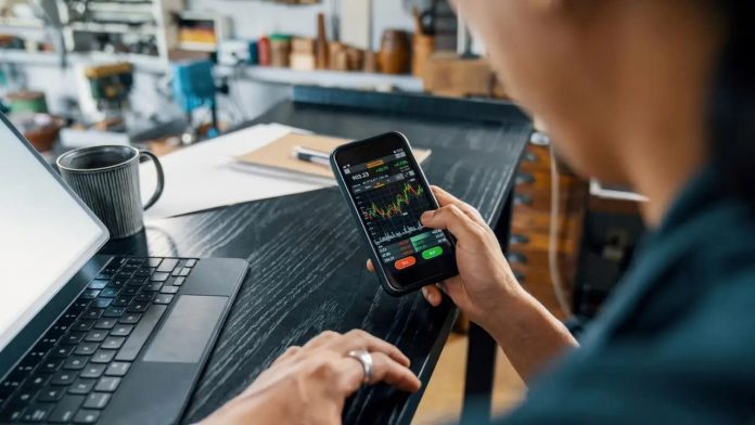 GettyImages-1324164290 (1) trading