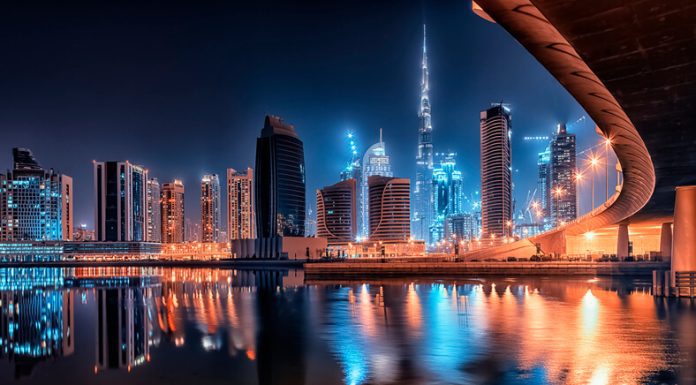 What Are The Differences Between Mainland and Free Zone Companies In The UAE UAE companies