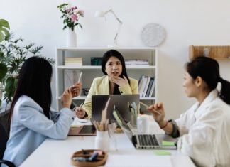 How To Get Freelance Jobs Fast As A Beginner freelance jobs