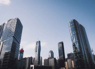 How to Get Cash Loans Quickly in Australia Buildings