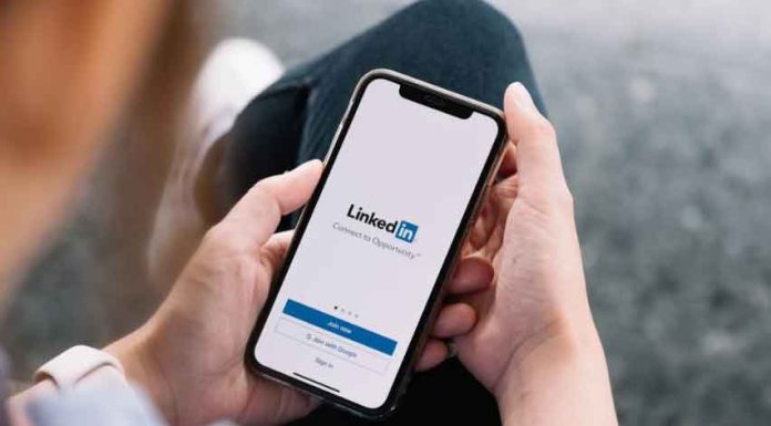 How to Network on LinkedIn LinkedIn-Reach-Out