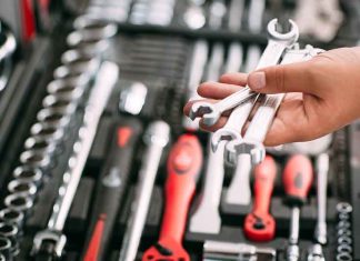 Toolholder
