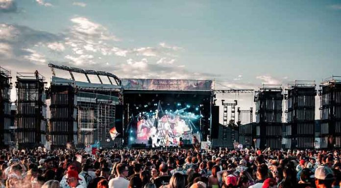 Twenty One Pilots Concert Tickets Concert---crowd