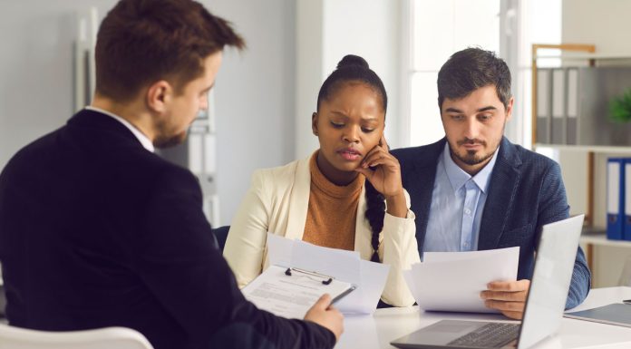 How to Go About Hiring a Public Adjuster Los Angeles Professional Lawyer