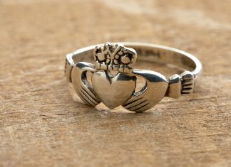Metal Ring