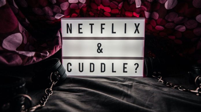 Netflix-and-Cuddle