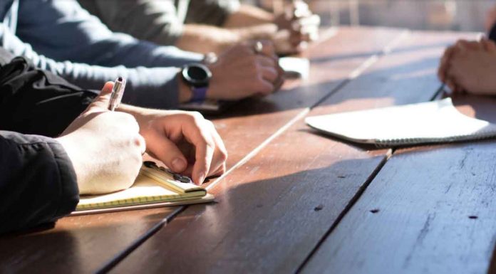 6 Tools to Make Your Company Stand Out Company-Meeting