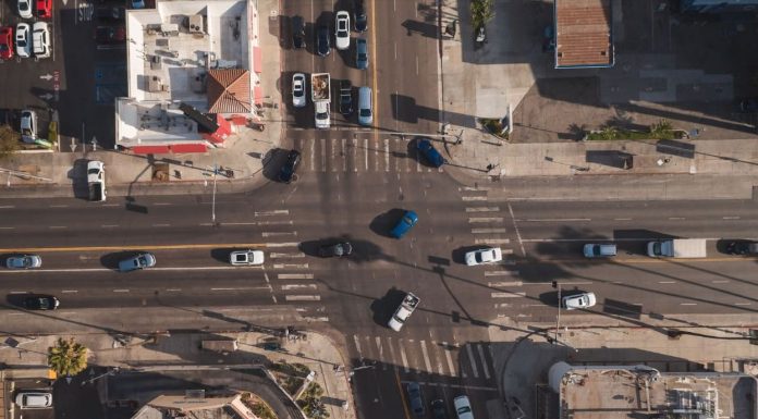 Road Traffic Accidents: 4 Common Mistakes People Make Traffic Accidents