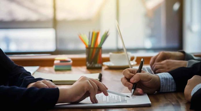 How One Berlin-Based Start-Up is Reshaping the Insurance Industry Startup