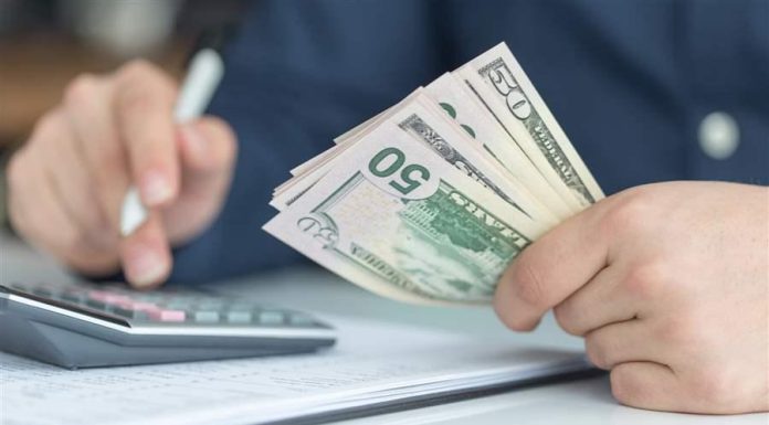 DimeBucks Offers Actual Cash Advance Loans for People with Bad Credit Cash Advance Loans for People with Bad Credit