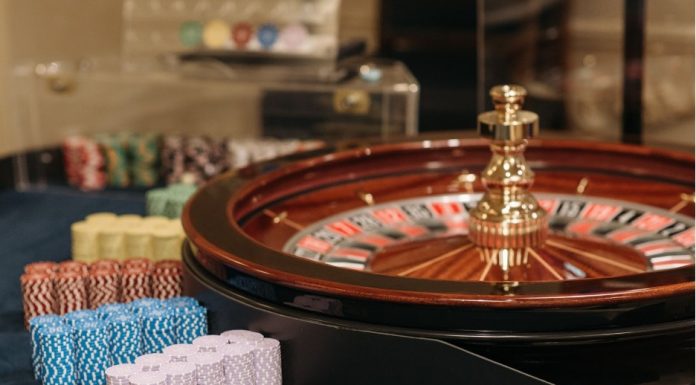 Advantages of PayPal Online Casinos Over Traditional Casinos: Evolution Gaming in Gambling Advantages of PayPal online casinos over traditional casinos