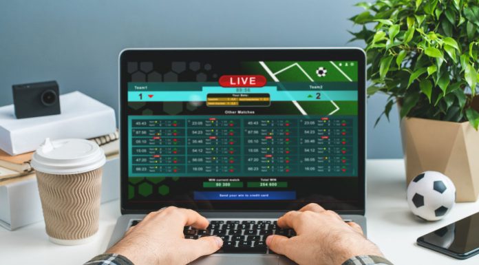 Betting on the Go – Mobile Websites vs. Dedicated Apps Betting-website