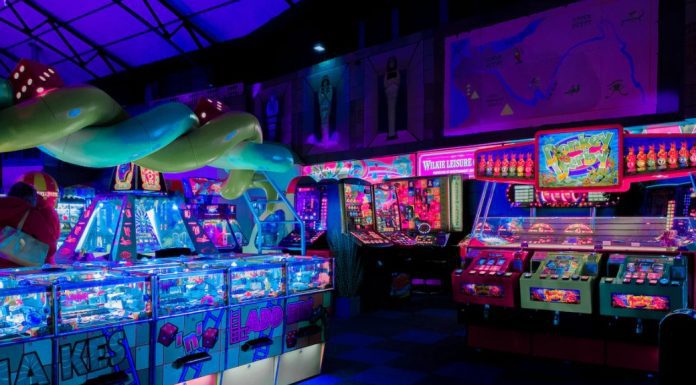 What Makes Online Slot A Profitable Way Of Earning Money For Gamers? slot machine