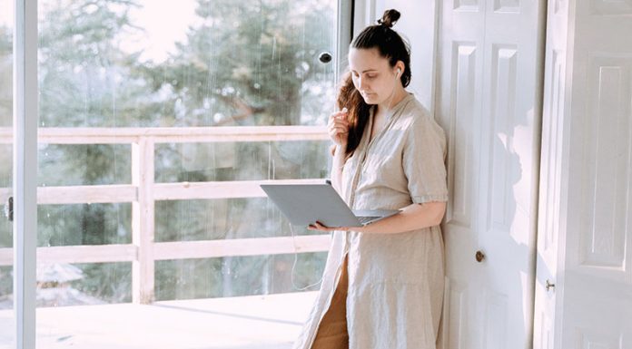 Remote Working: Why Your Career may not Zoom Ahead as Much as You’d Like work boundary