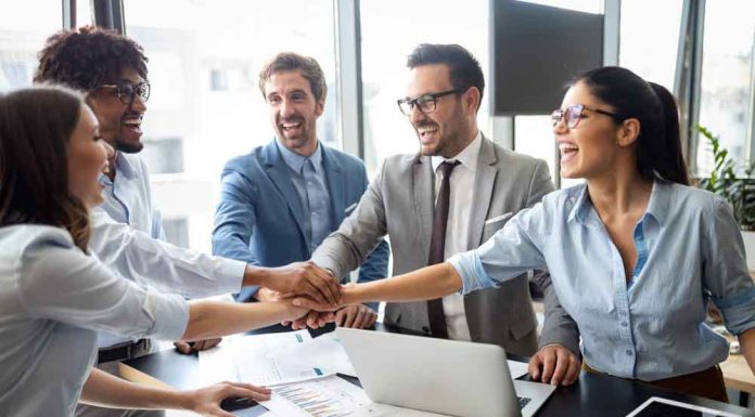 3 Tips For Managing Business Partnerships Business---Team