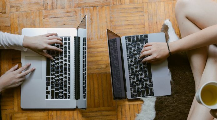 7 Best Practices for Managing Remote Teams Remote teams using Laptop