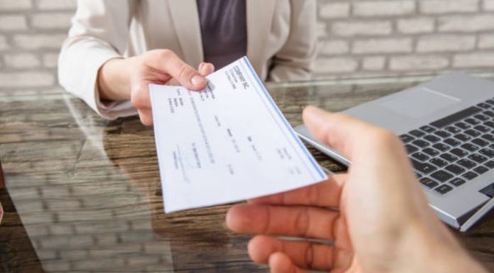 How To Always Pay Your Employees On Time? employees pay