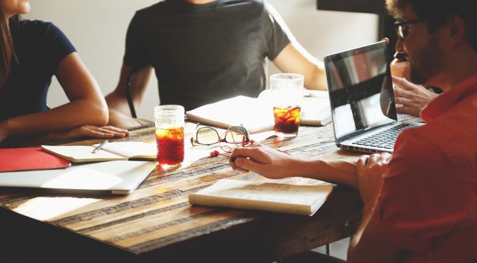 Top Tips to Increase Employee Engagement and Boost Productivity meeting-594091_960_720