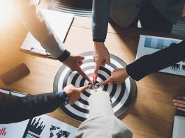The Top 6 Tips for Re-Engaging Lost Leads in SaaS Re-Engaging Lost Leads in SaaS
