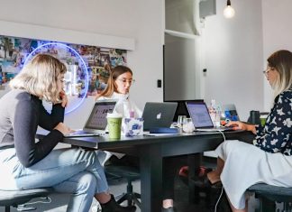 6 Realistic Tips to Build a Successful Startup