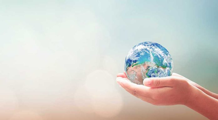 Five Ways of Reinventing CSR under Contemporary Capitalism Contemporary Capitalism