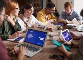 How to Enhance Your Business Communication Skills