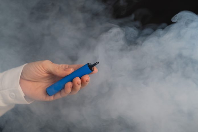 US vs European vape shops