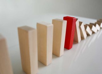 Strategic Failure as a Source of Information strategic failure