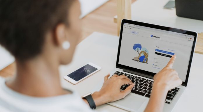 The Best Applications for the Self-employed and Small Businesses: How Software Can Help You Boost Your Productivity dropbox