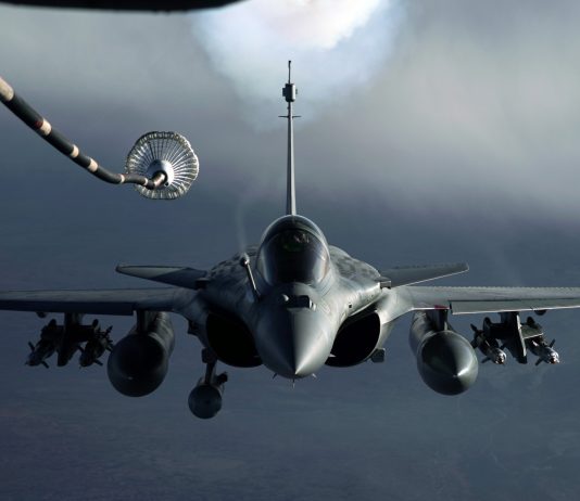 908th EARS fuels French Armée de l'Air Rafale (4 of 10)