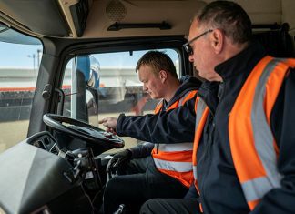 What are the Average Earnings of hgv Drivers in the UK? hgv Drivers in the UK