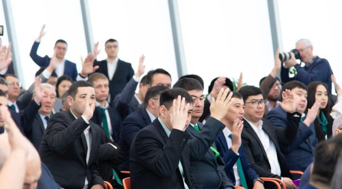 Central Asia’s Most Competitive Parliamentary Elections New Party, fresh faces: The Baitak Party members.