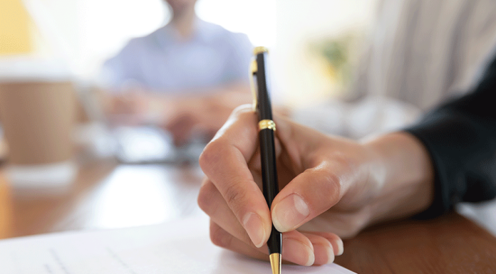 Understanding Embedded Finance: Why the Right Banking License Matters Banking License