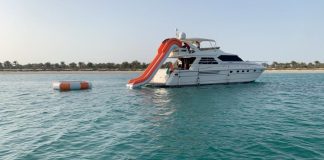 Get Sunshine Boats with Inflatable Toys in Abu Dhabi