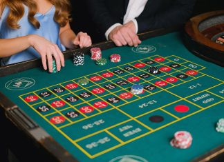 Online Gambling Basics: Understanding the Difference Between House Edge And RTP Online Gambling
