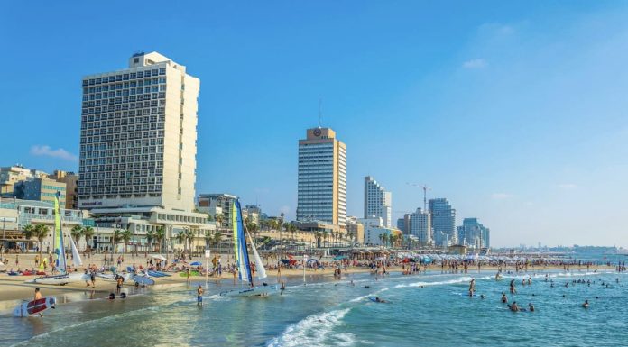 Booking a Place to Stay in Tel Aviv