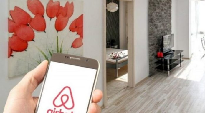 Tax Accountant In Managing Airbnb