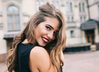 Acquaintance with a Ukrainian Woman: Pros and Cons Ukrainian Woman