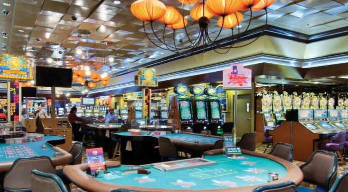 Casino Entertainment and Dining Experiences