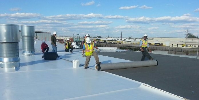 Expert Tips for Choosing the Best Commercial Roofing Company in Los Angeles Commercial Roofing Company