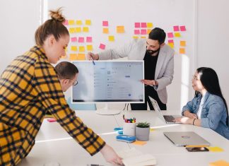 Exploring Innovative Approaches to Executive Education in 2023: A Look at Three Cutting-Edge Programs Executive education