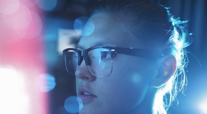 Lighten Up the Load to Your Eyes with the Blue Light Glasses Load to Your Eyes with the Blue Light Glasses