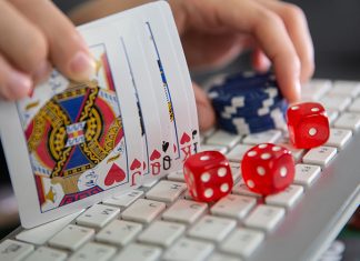 Online Casinos vs. Land-Based Casinos: Which is Better? Online Casinos