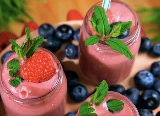 Stevia Drops in Your Smoothies: A Delicious Way to Boost Your Nutrient Intake Stevia Drops in Your Smoothies
