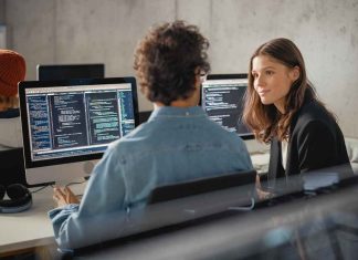 Ways to Show Expertise And Stand Out When Applying For A Tech Job Tech job