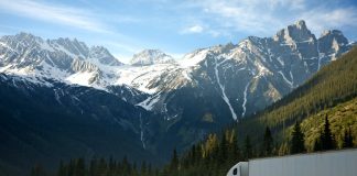 Long Haul Trucking Balancing a Job and Family Life