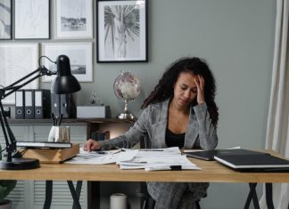 Leadership Under Fire: Tips for Coping with Stress Leadership Under Fire: Tips for Coping with Stress