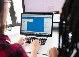 Exploring the Advantages of Enrolling in an Online Degree Program Exploring the Advantages of Enrolling in an Online Degree Program